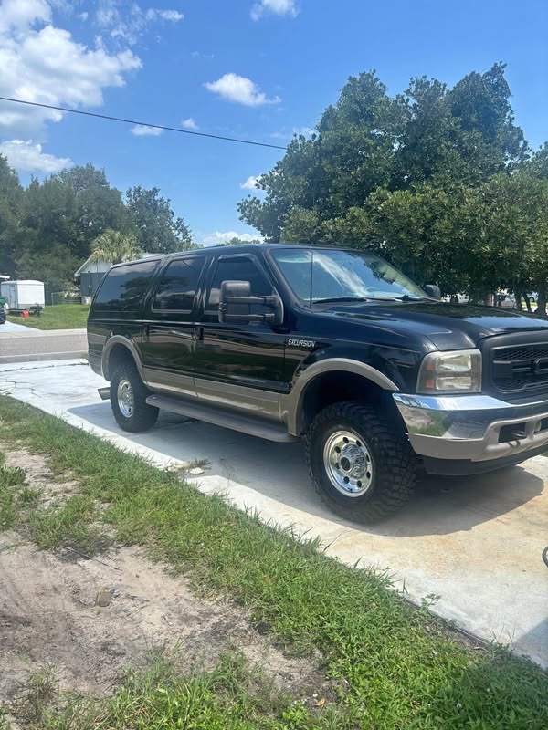 2001 Ford Excursion - Limited Sport Utility 4D