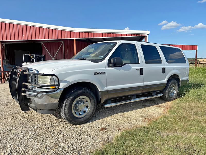 2003 Ford Excursion - XLT Sport Utility 4D