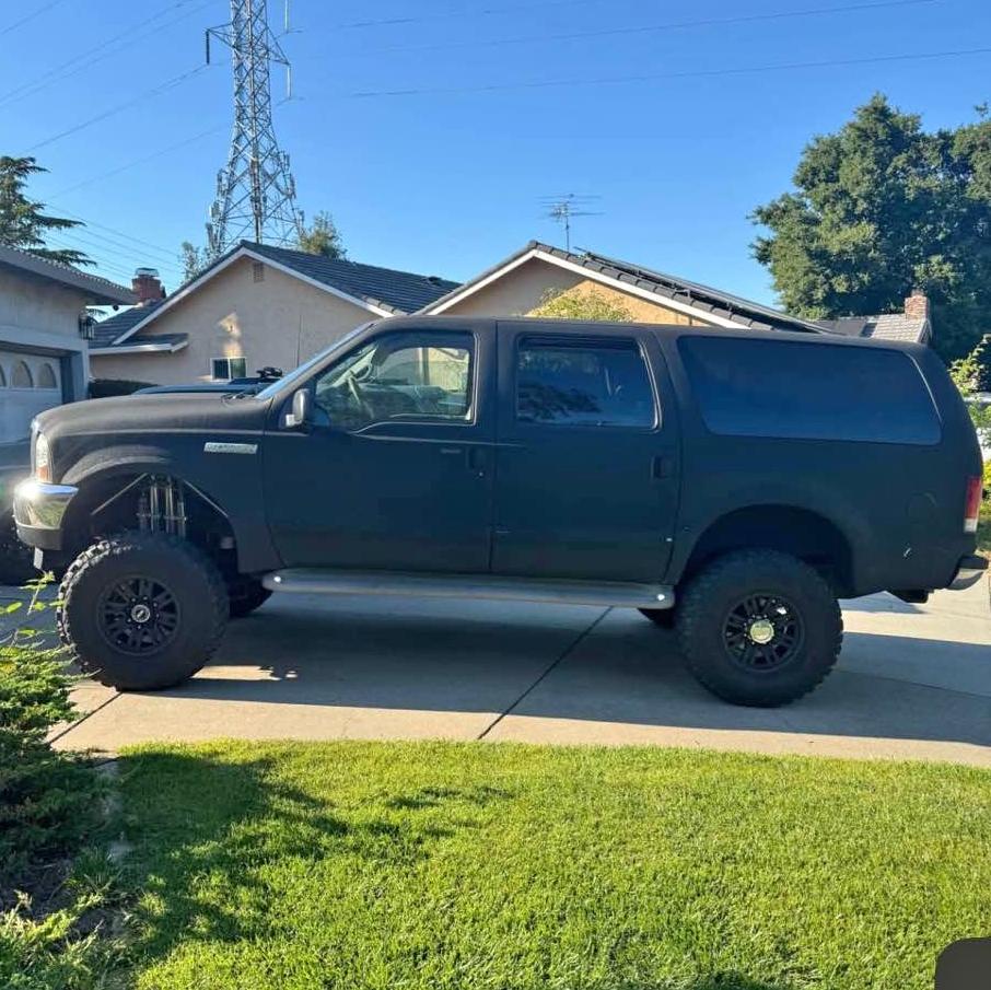 2001 Ford Excursion - Limited Sport Utility 4D