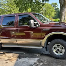 2000 Ford Excursion - XLT Sport Utility 4D