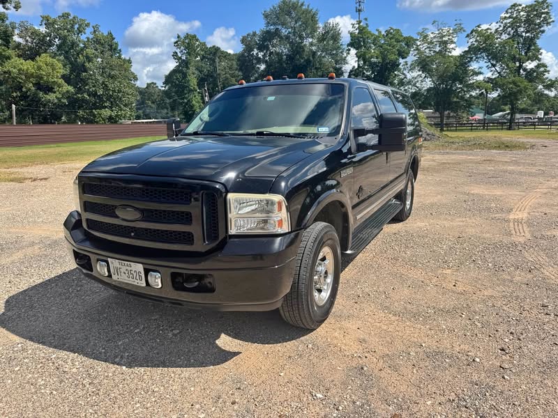 2005 Ford Excursion - Limited Sport Utility 4D