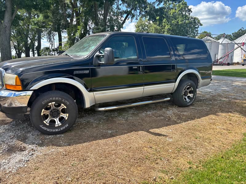 2000 Ford Excursion - Eddie Bauer Sport Utility 4D