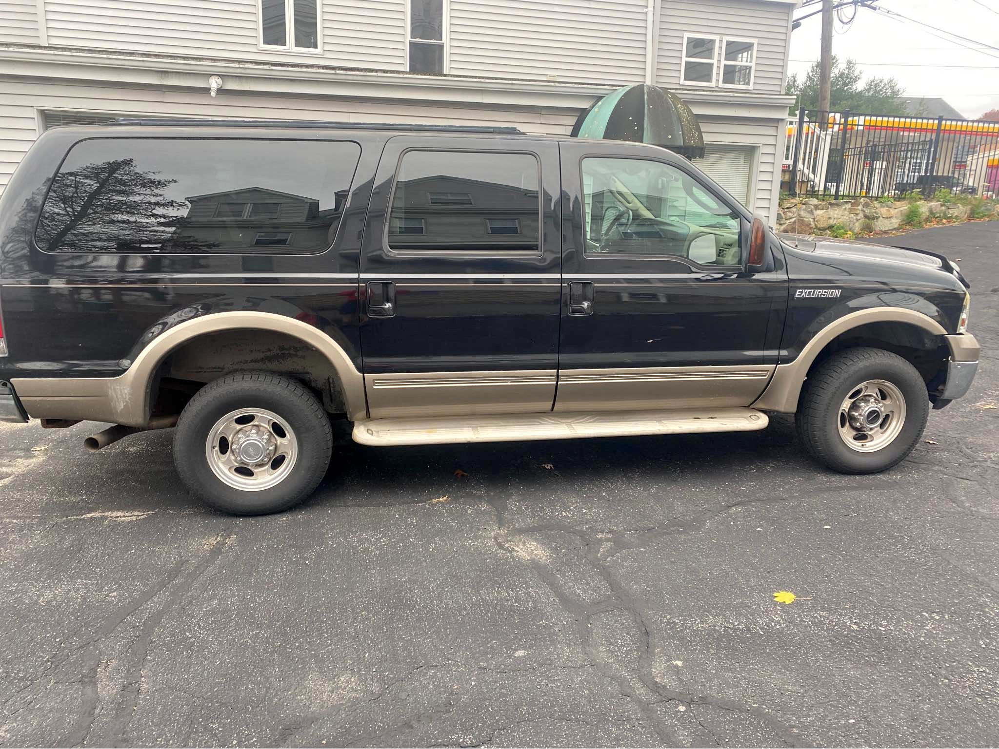 2005 Ford Excursion - Eddie Bauer Sport Utility 4D