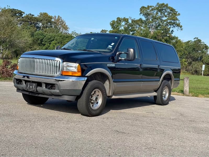 2000 Ford Excursion - Limited Sport Utility 4D