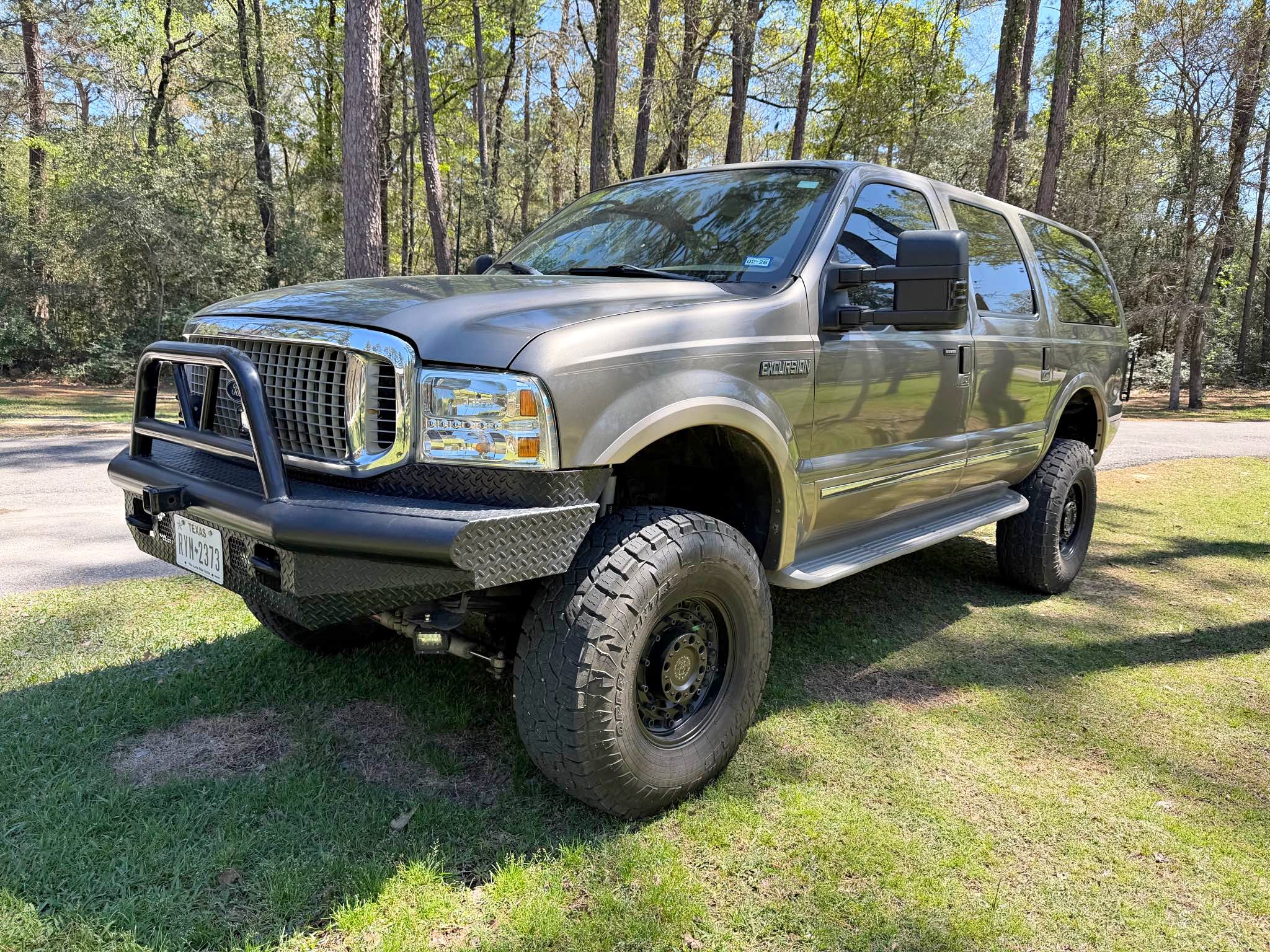 2002 Ford Excursion - Limited Sport Utility 4D