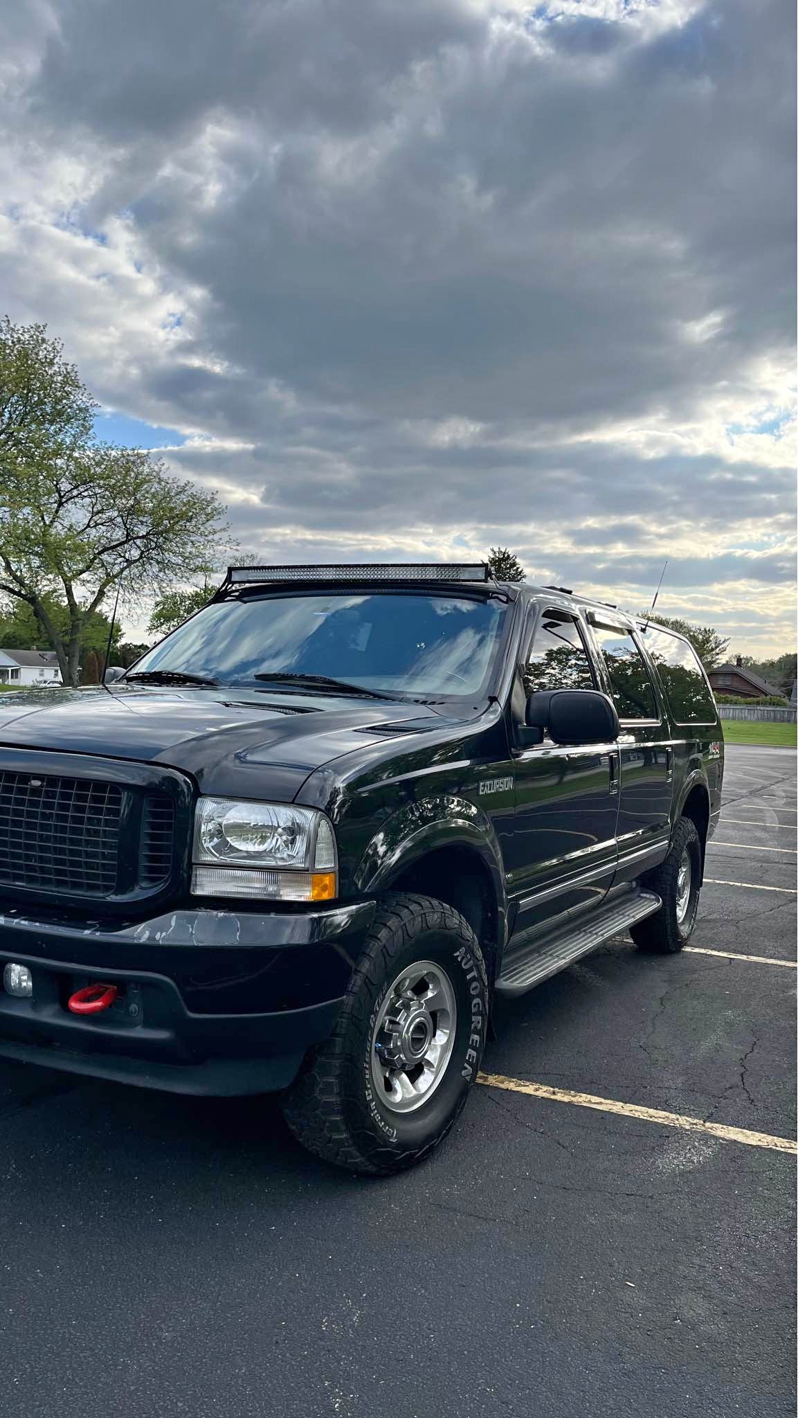2003 Ford Excursion - Limited Sport Utility 4D