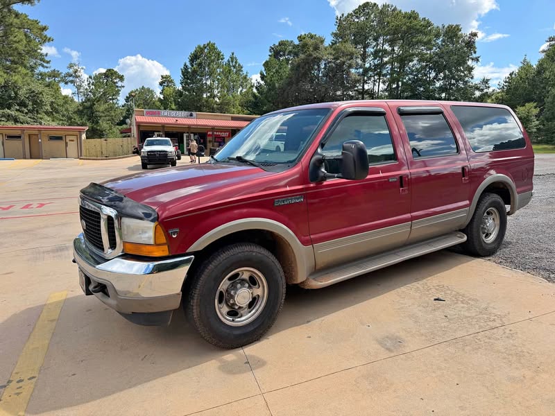2000 Ford Excursion - Limited Sport Utility 4D