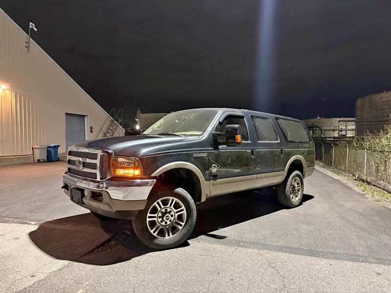 2001 Ford Excursion - Limited Sport Utility 4D