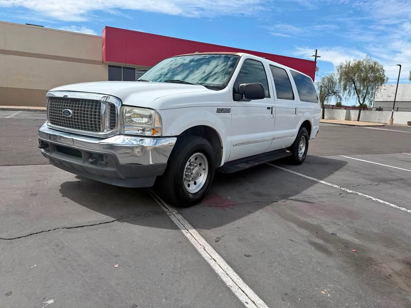2000 Ford Excursion - XLT Sport Utility 4D