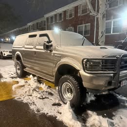 2003 Ford Excursion Eddie Bauer Sport Utility 4D