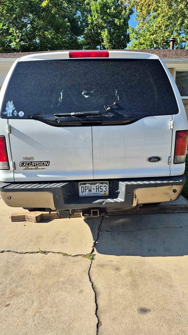 2005 Ford Excursion - Eddie Bauer Sport Utility 4D