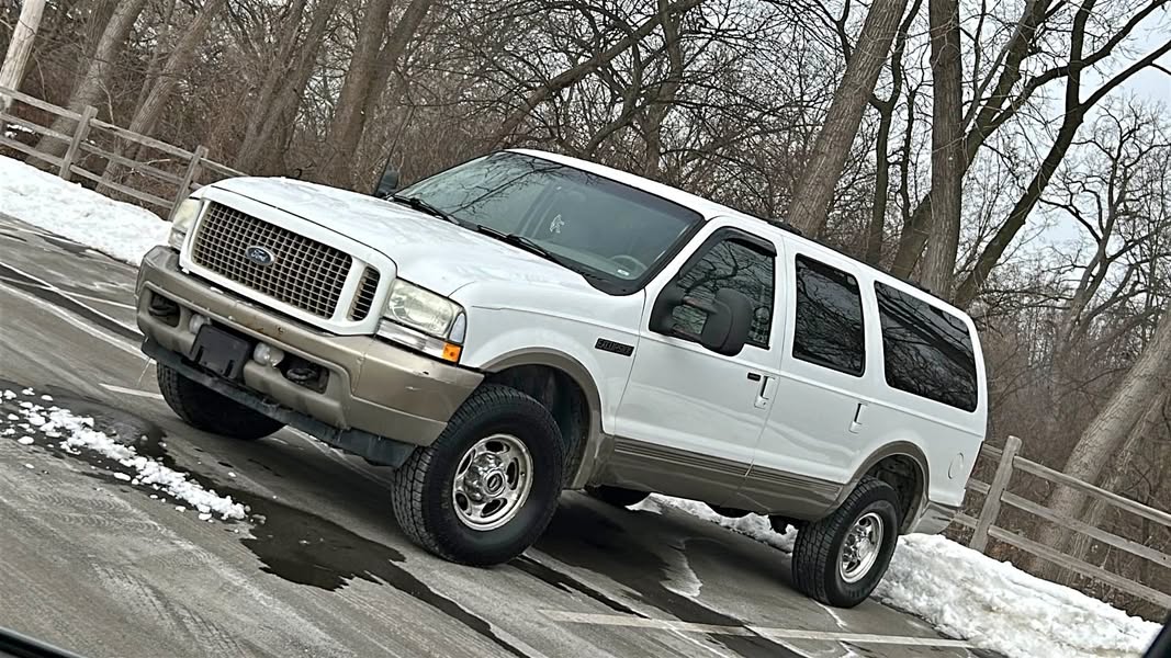 2003 Ford Excursion - Limited Sport Utility 4D