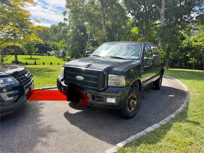 2005 Ford Excursion - Limited Sport Utility 4D