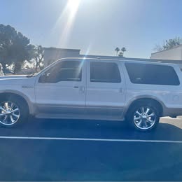 Ford Excursion 2000
