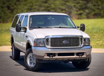 2000 Ford Excursion NO RESERVE LOW MILES 4X4 LIMITED FORD...