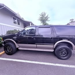 2000 Ford excursion limited v10