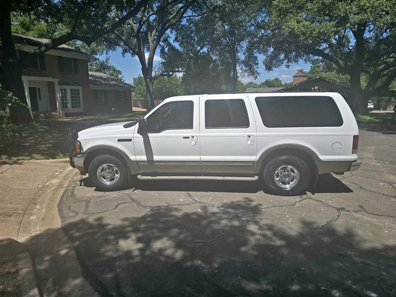 2001 Ford Excursion - Limited Sport Utility 4D