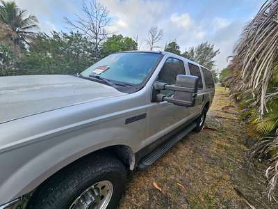 2004 Ford Excursion - XLT Sport Utility 4D