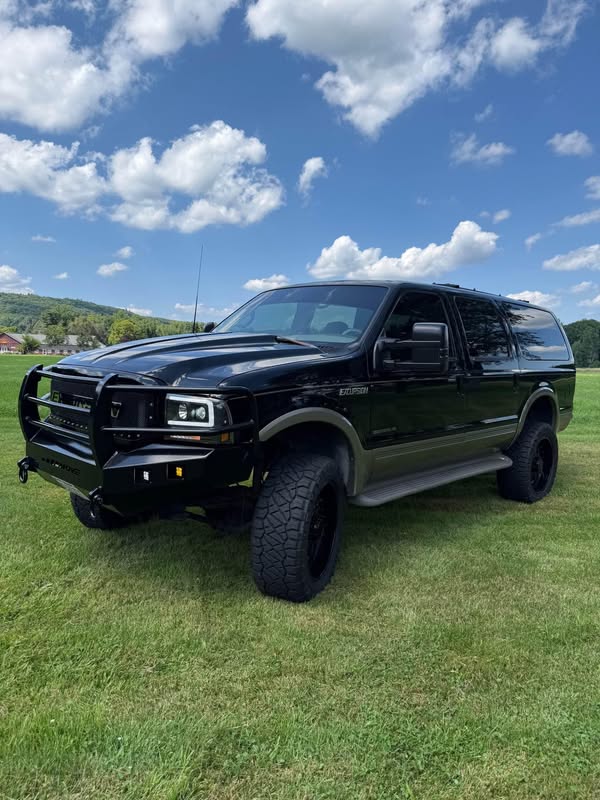 2001 Ford Excursion - Limited Sport Utility 4D