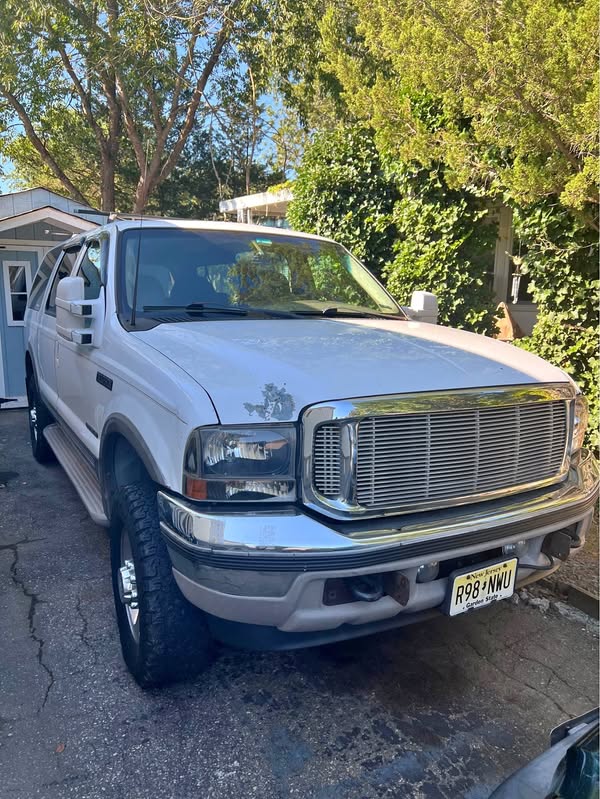 2001 Ford Excursion - Limited Sport Utility 4D