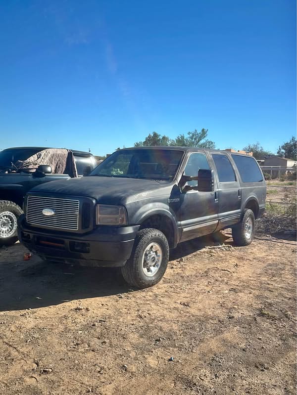 2005 Ford Excursion - Limited Sport Utility 4D
