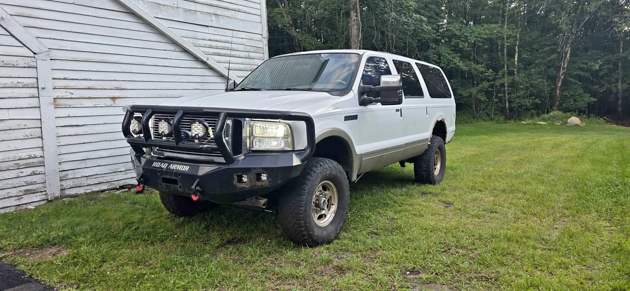 2001 Ford Excursion - Limited Sport Utility 4D