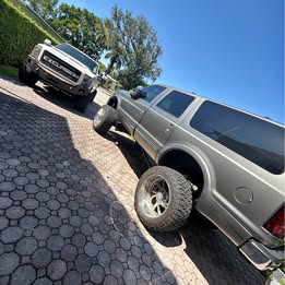 2005 Ford Excursion - Limited Sport Utility 4D