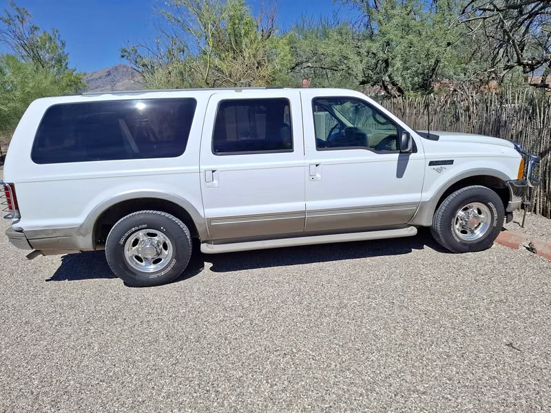 2001 Ford Excursion - Limited Sport Utility 4D