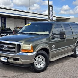 2001 Ford Excursion Limited Sport Utility 4D
