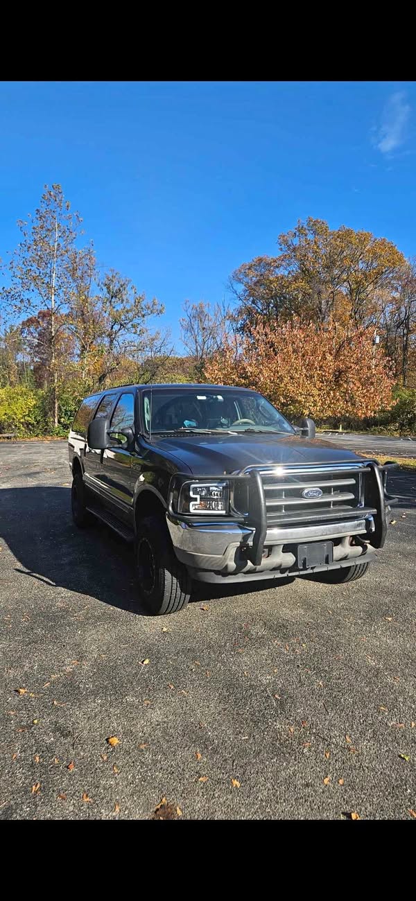 2003 Ford Excursion - XLT