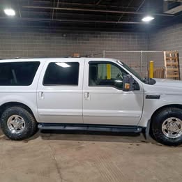 2000 Ford Excursion - XLT Sport Utility 4D