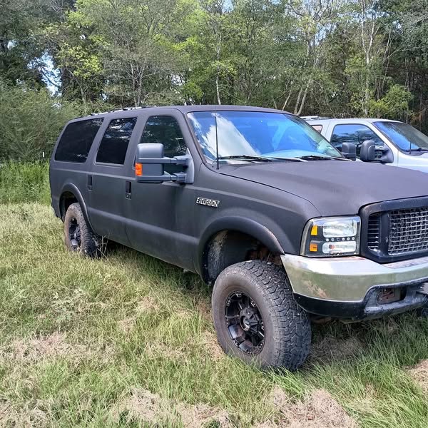 2000 Ford Excursion - Xlt