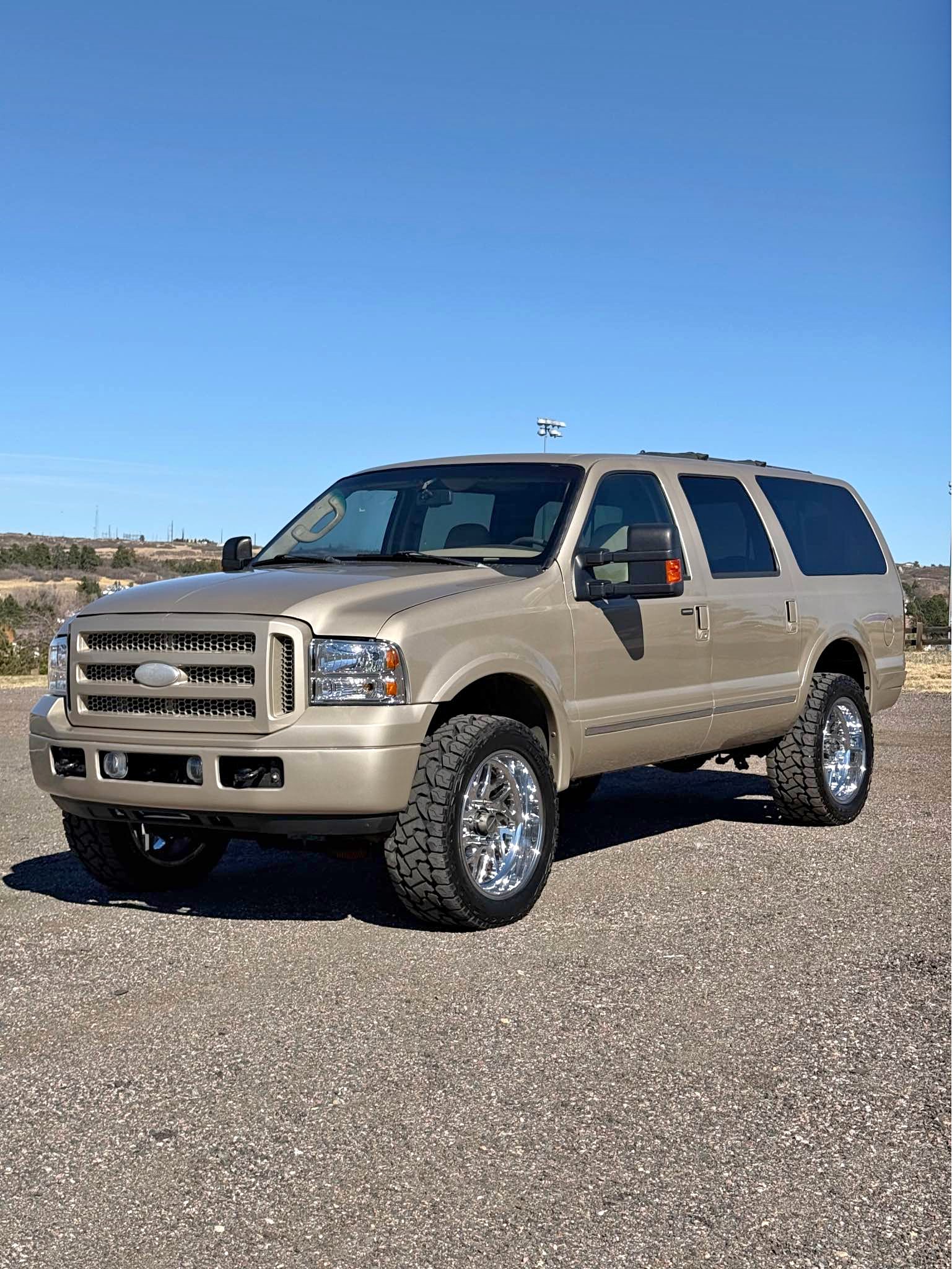 2005 Ford Excursion - Limited Sport Utility 4D