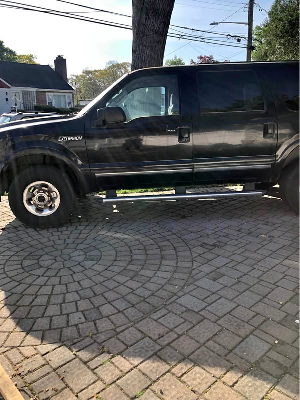 2004 Ford Excursion