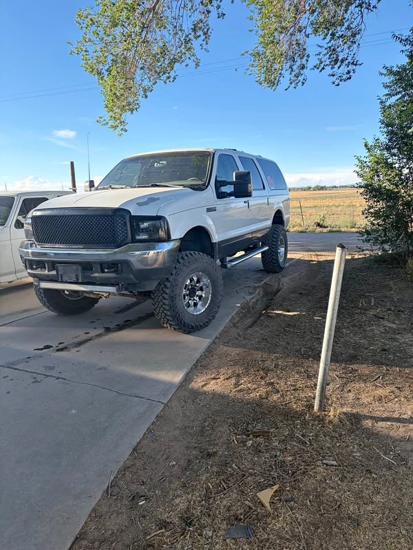 2002 Ford Excursion - Limited Sport Utility 4D