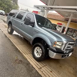 2001 ford excursion xlt