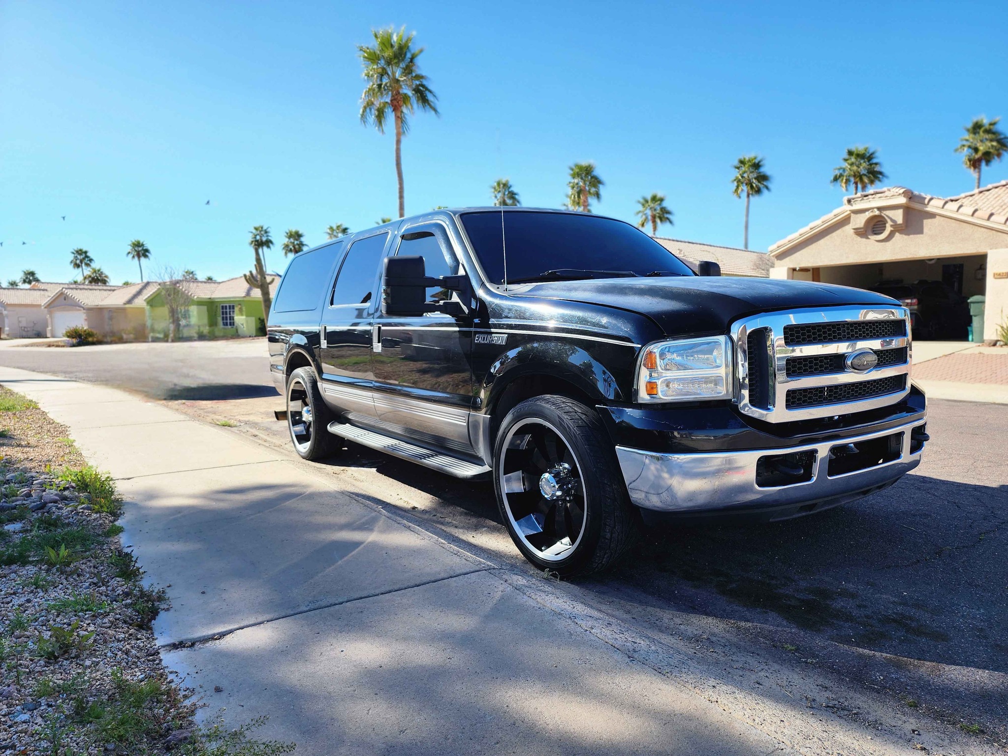 2005 Ford Excursion - Limited Sport Utility 4D