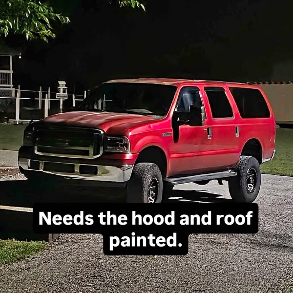 2005 Ford Excursion - XLT Sport Utility 4D