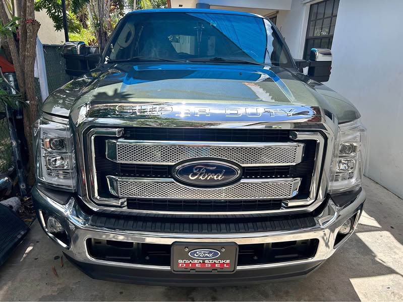 2003 Ford Excursion - Eddie Bauer