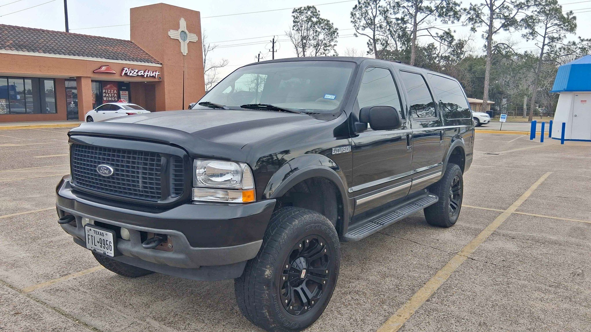 2002 Ford Excursion - Limited Sport Utility 4D