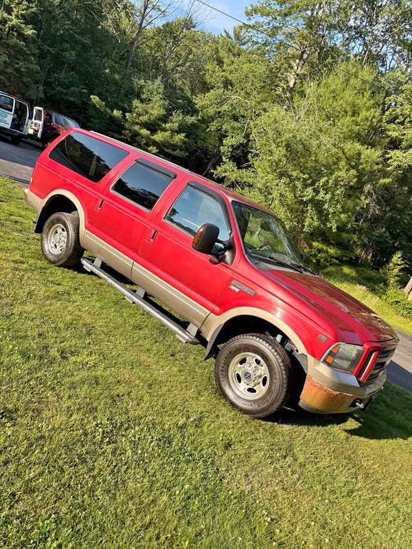 2005 Ford Excursion - Eddie Bauer TRADES
