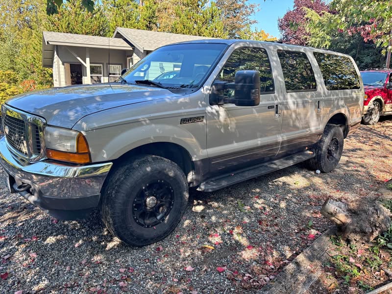 2001 Ford Excursion - Limited Sport Utility 4D
