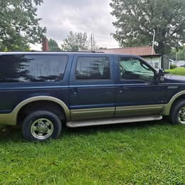 2005 Ford Excursion (Eddie Bauer Edition)