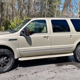 2000 Ford Excursion - Limited Sport Utility 4D
