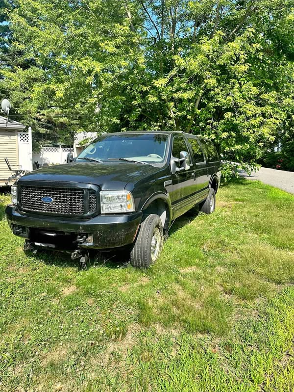 2000 Ford Excursion - Limited Sport Utility 4D