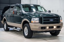 2004 Ford Excursion 137" WB 6.0L Eddie Bauer 4WD