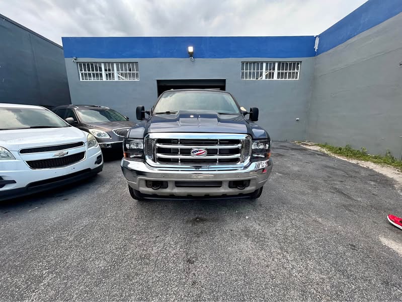 2001 Ford Excursion - XLT Sport Utility 4D