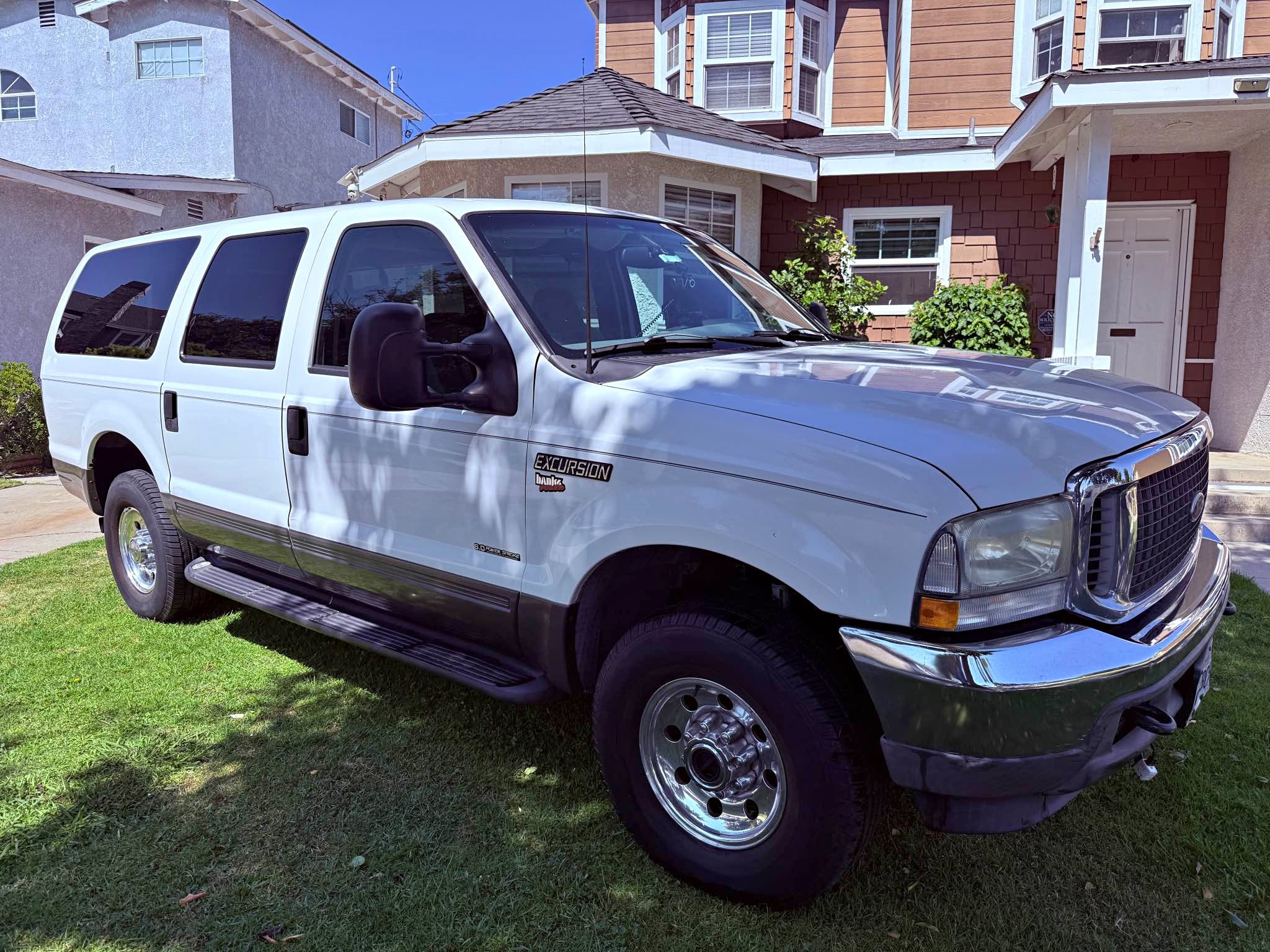 2003 Ford Excursion - XLT Sport Utility 4D
