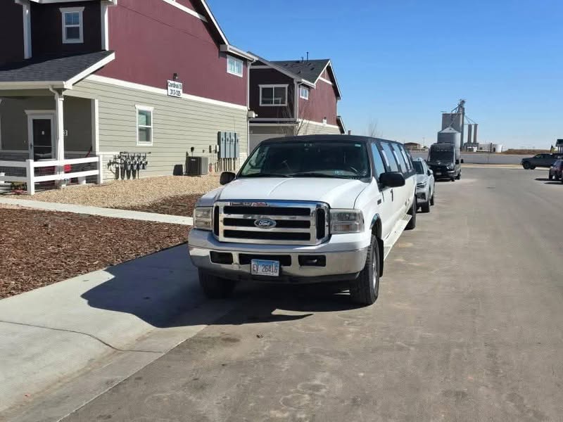 2005 Ford Excursion Limited Sport Utility 4D