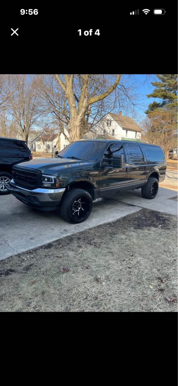 2004 Ford Excursion - XLT
